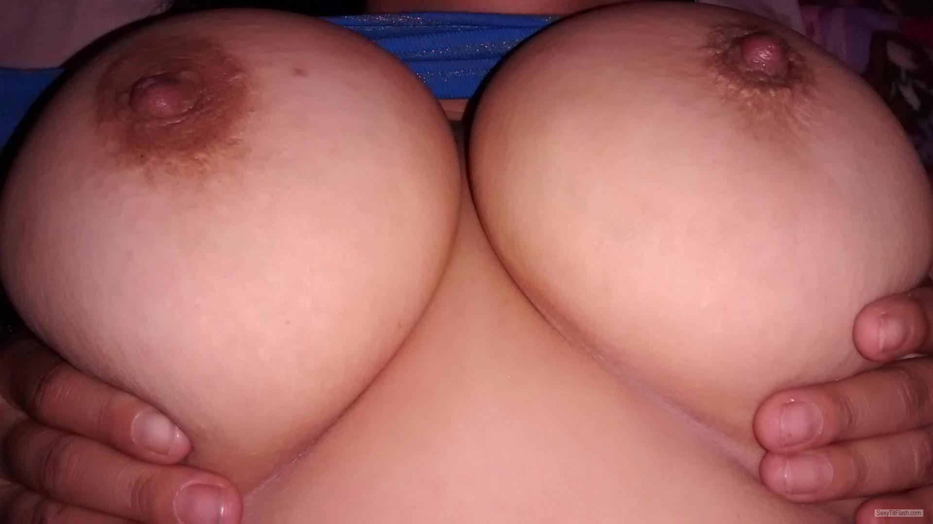 Tit Flash: Girlfriend's Very Small Tits - Topless My GF DDD's from United States